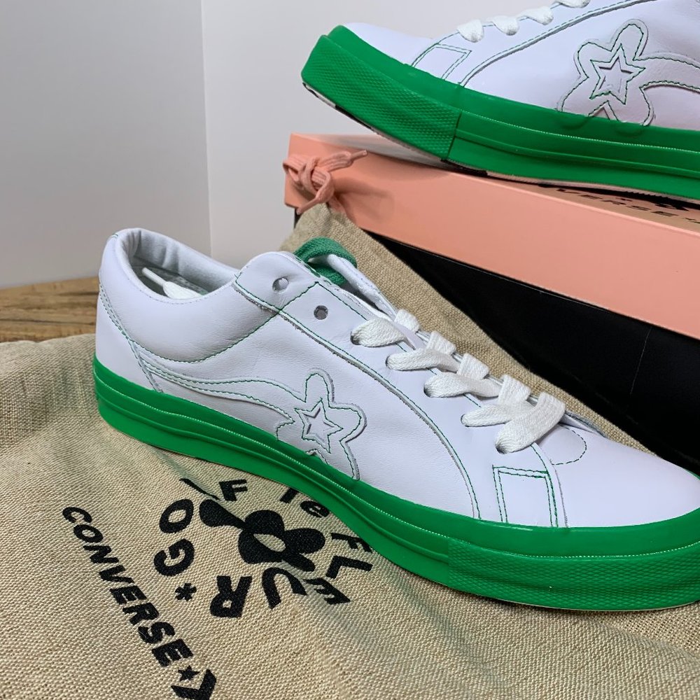 *SOLD* NWT Green/ White Converse sz 10.5